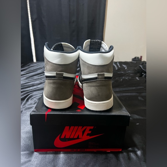 2020 Air Jordan 1 Retro High OG \'Dark Mocha\'